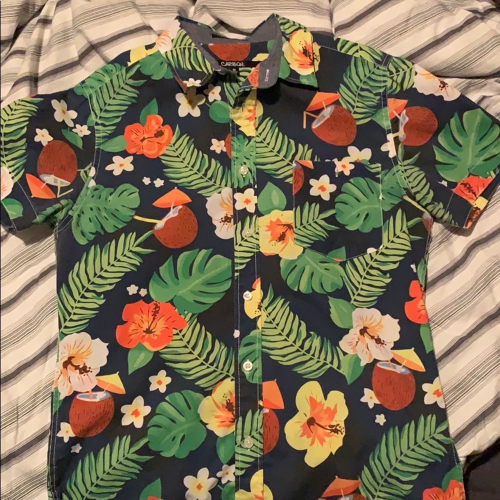 Hawiian button down shirt